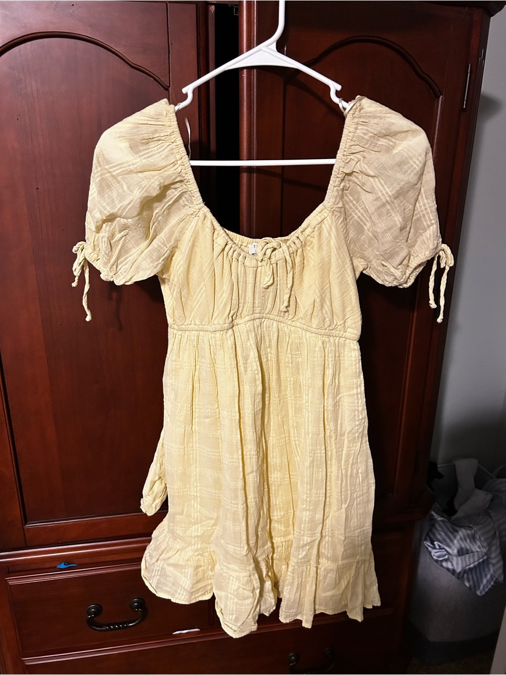 Ty Pale Yellow Puff-Sleeve Peasant/babydoll dress